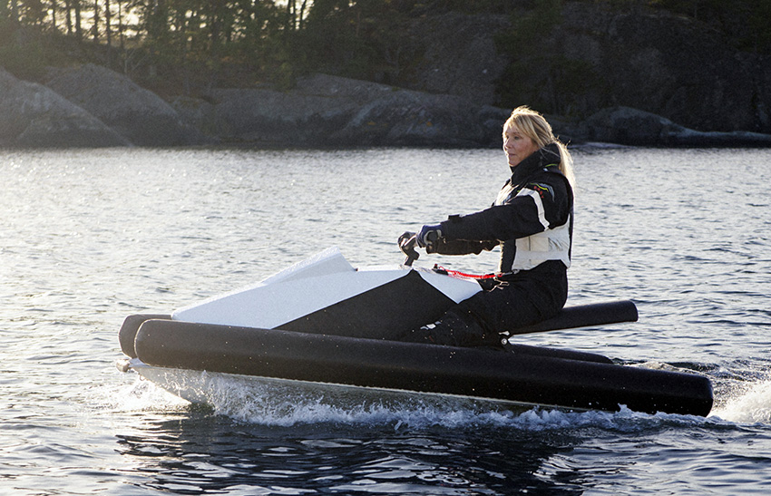 Ultralätt eldriven vattenskoter från Linköping – världspremiär i&nbsp;Düsseldorf