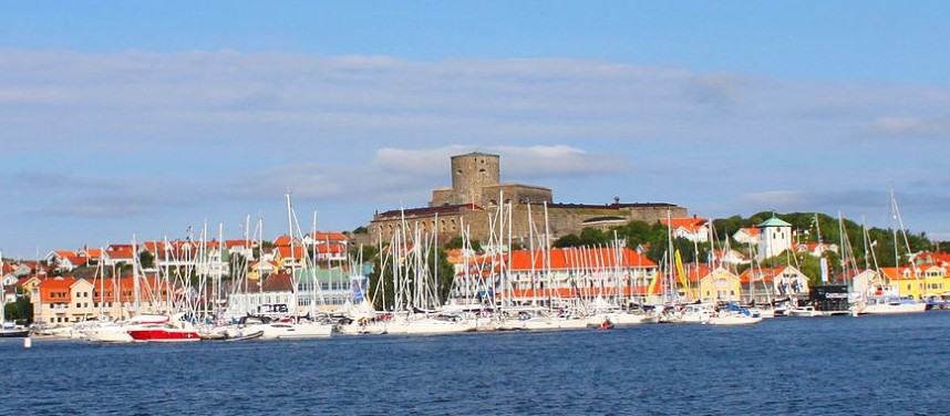 Snabbladdare för fritidsbåtar installeras i Marstrands&nbsp;hamn